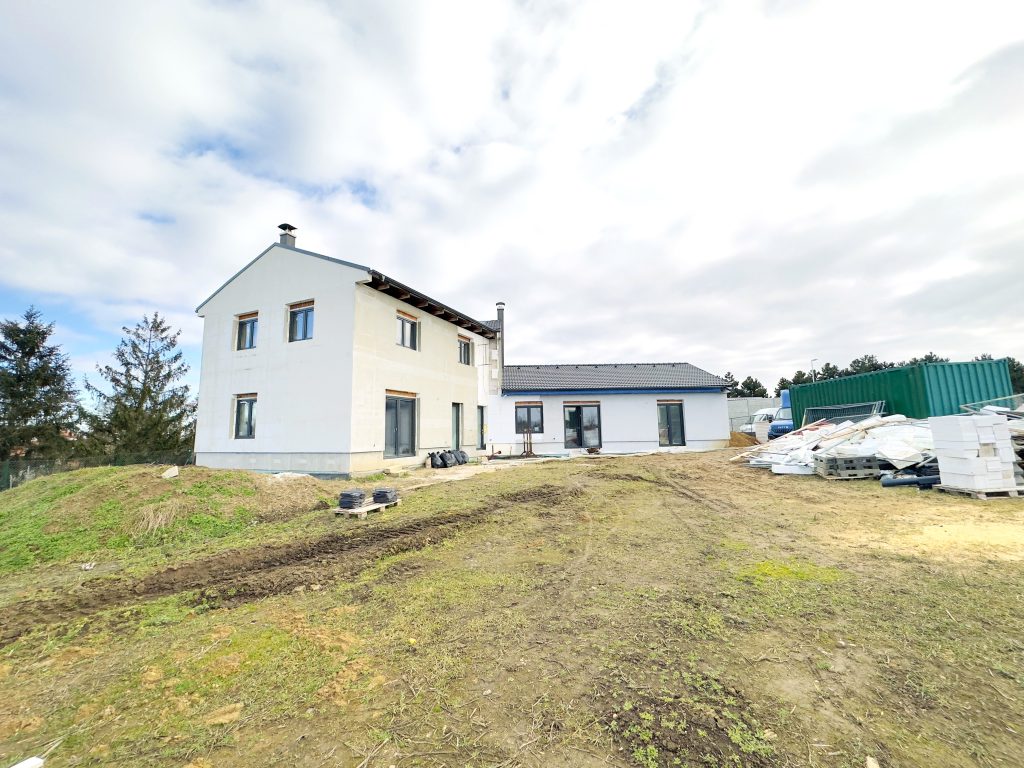 Foukaná izolace Jičín