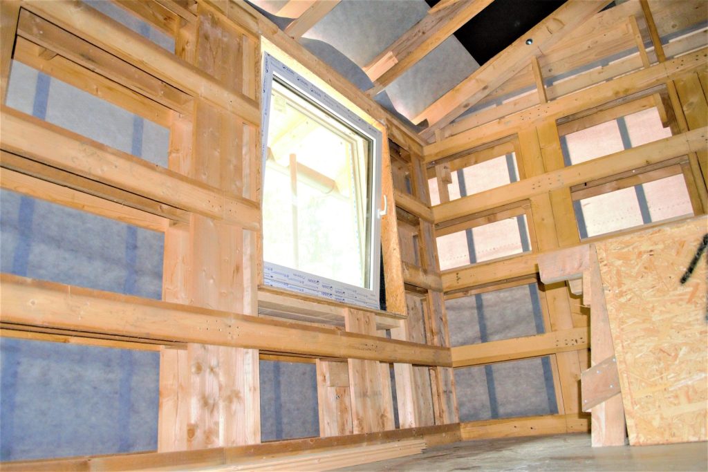 zateplenie trámového stropu