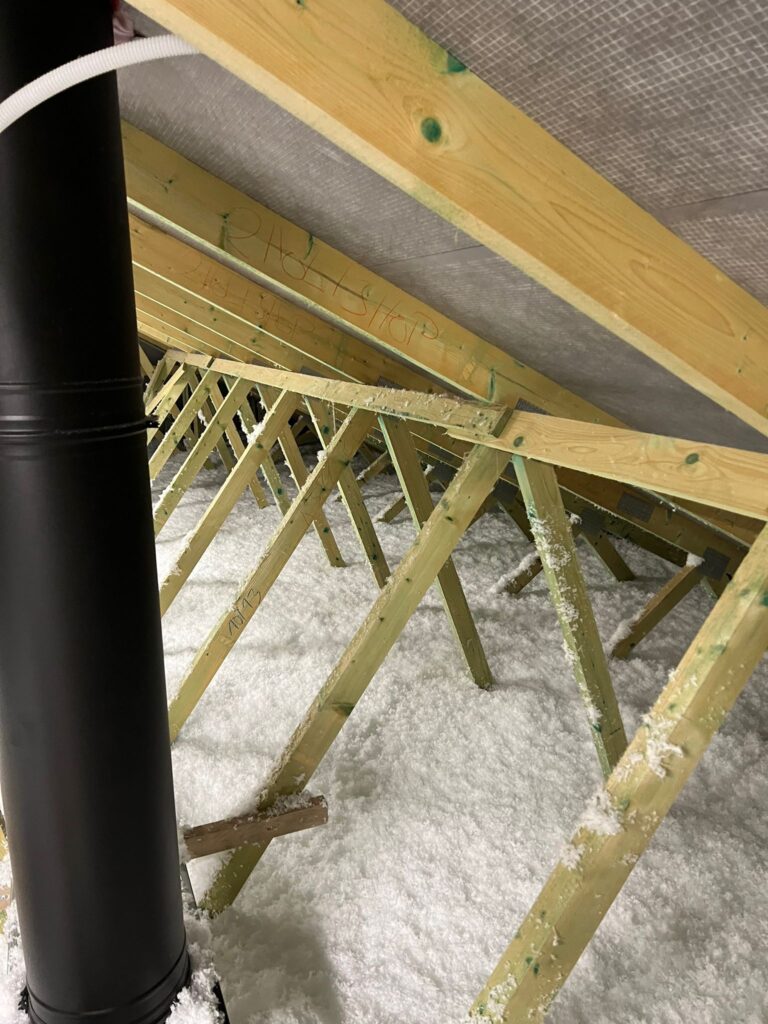 Foukaná izolace Královehradecký kraj, půda 241 m²